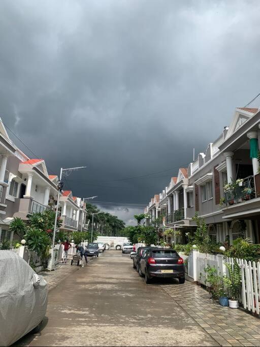 Furnished Villa Near Airport, Away From City โบปาล ภายนอก รูปภาพ