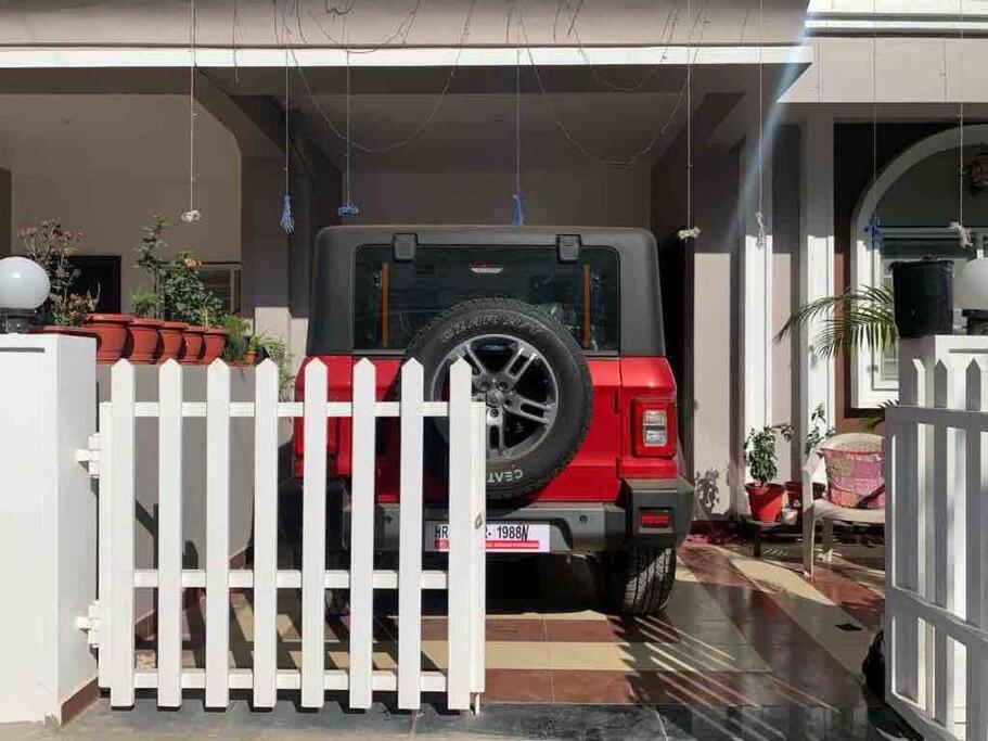 Furnished Villa Near Airport, Away From City โบปาล ภายนอก รูปภาพ